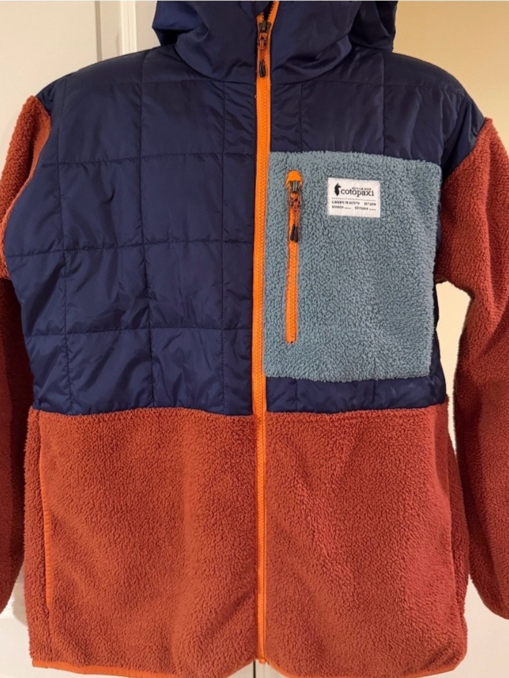Cotopaxi Men’s Full-Zip Colorblock Hooded Fleece Jacket